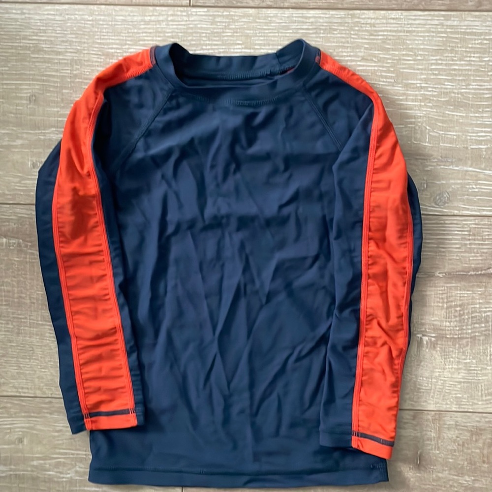 TEA Collection Rash Guard Sz 5